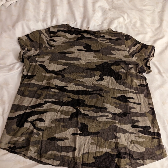 1X Camo Tee - Picture 5 of 5